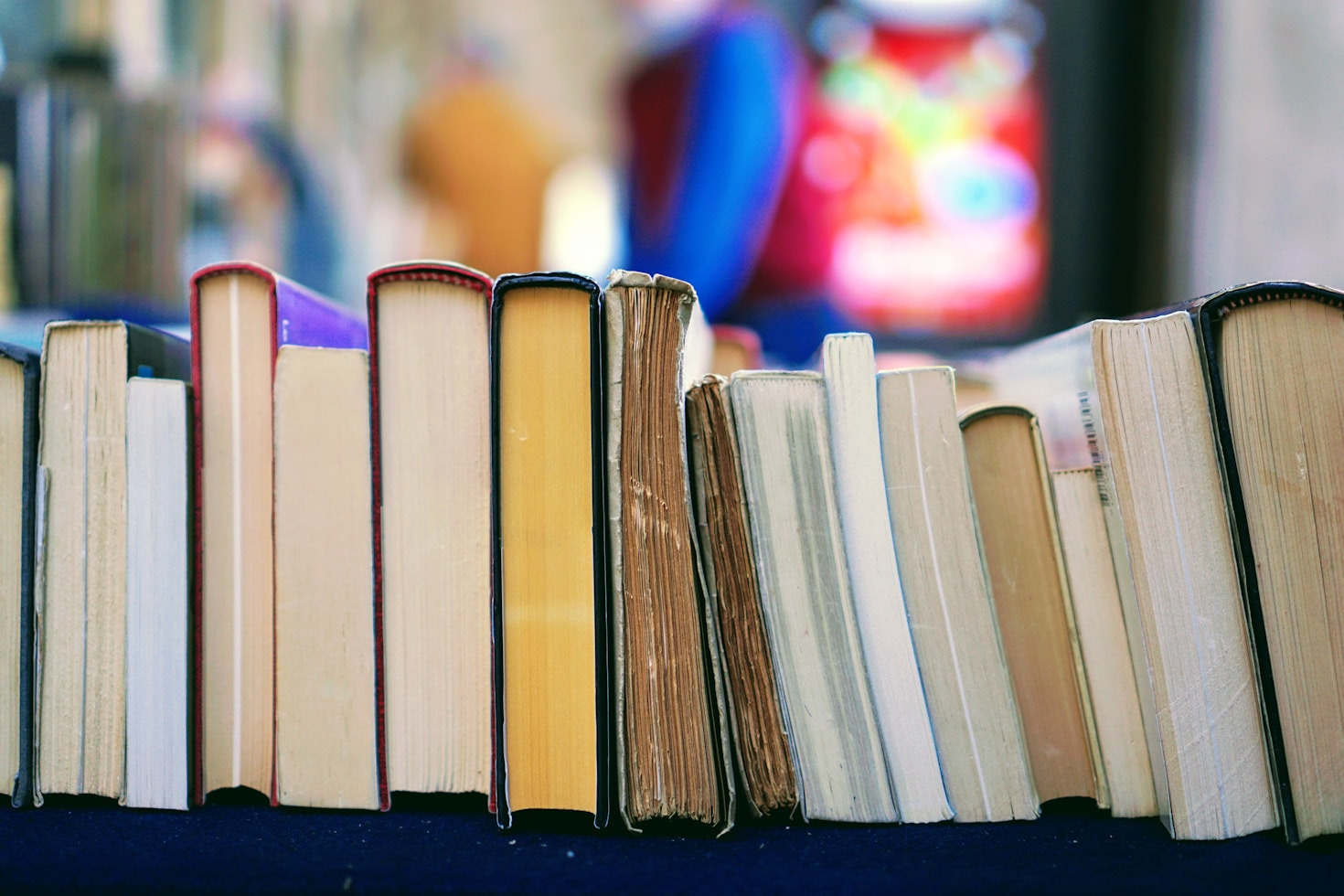 How To Build A Personal Home Library